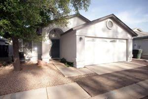 Modest Home with Rock Yard Southern Community of Phoenix Arizona